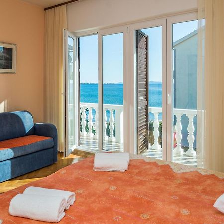 Apartments In House Liveric, In Vir At The Beach מראה חיצוני תמונה
