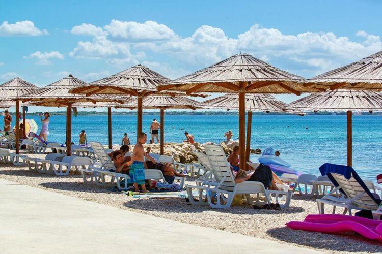 Apartments In House Liveric, In Vir At The Beach מראה חיצוני תמונה