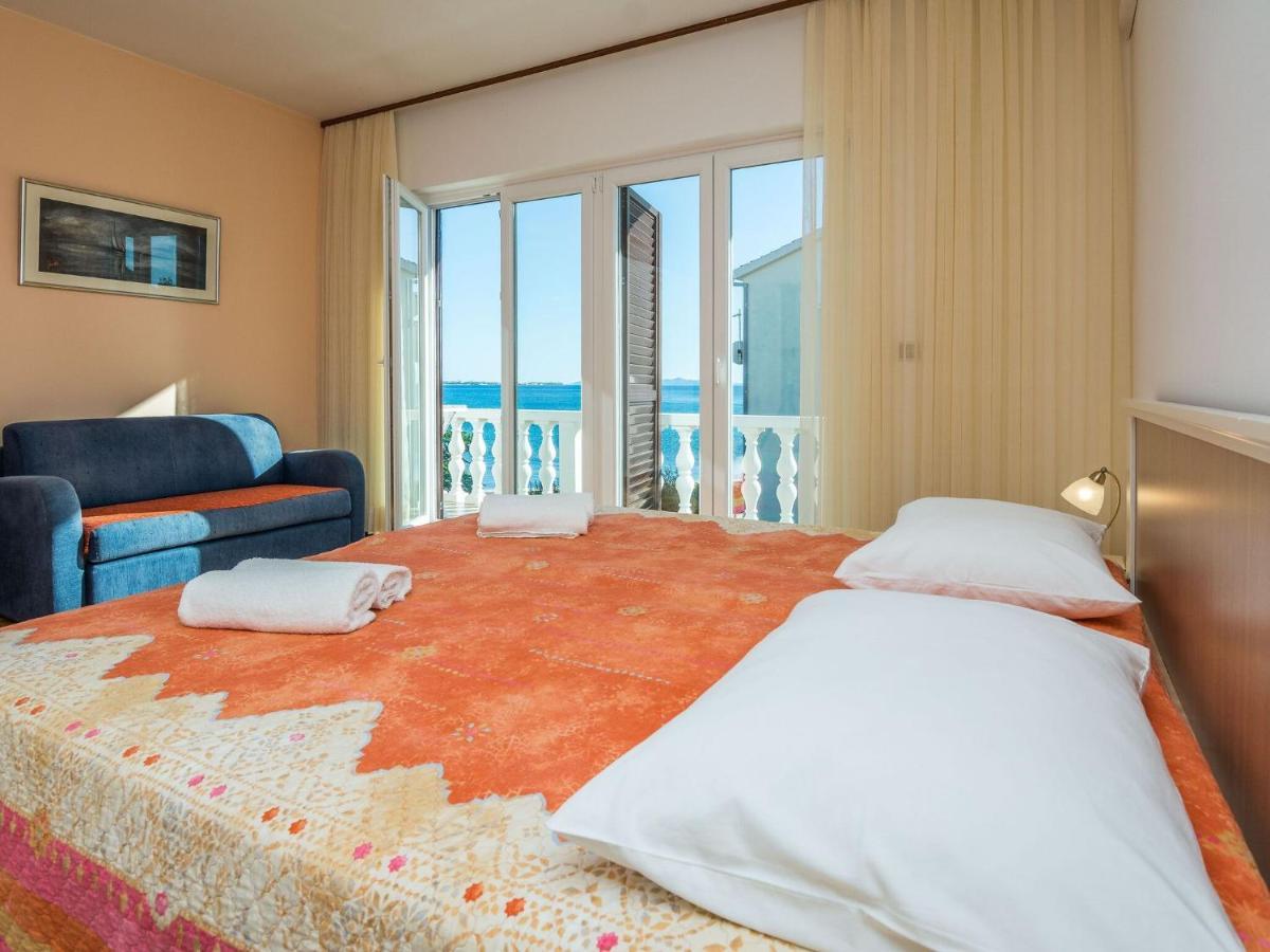 Apartments In House Liveric, In Vir At The Beach מראה חיצוני תמונה