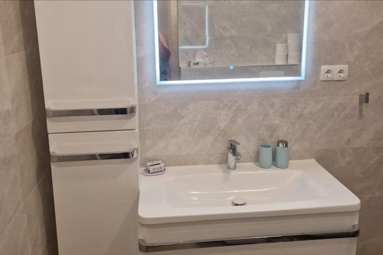 Apartments In House Liveric, In Vir At The Beach מראה חיצוני תמונה